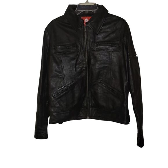 LAVERAPELLE LEATHER JACKET SIZE MEDIUM. ^